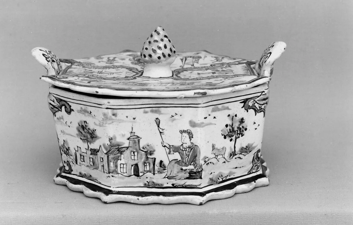 Butter dish — Unknown