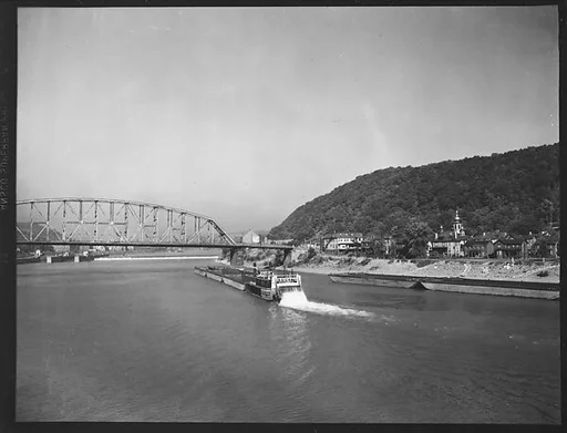 [Sternwheeler A.B. Sheets on River, Pittsburgh, Pennsylvania?]