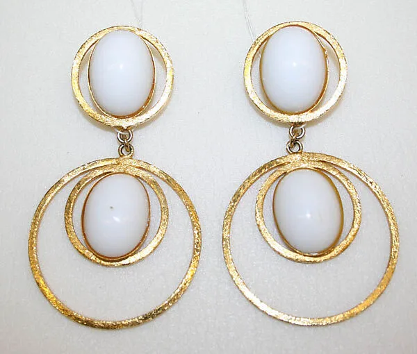 Earrings — Bill Smith