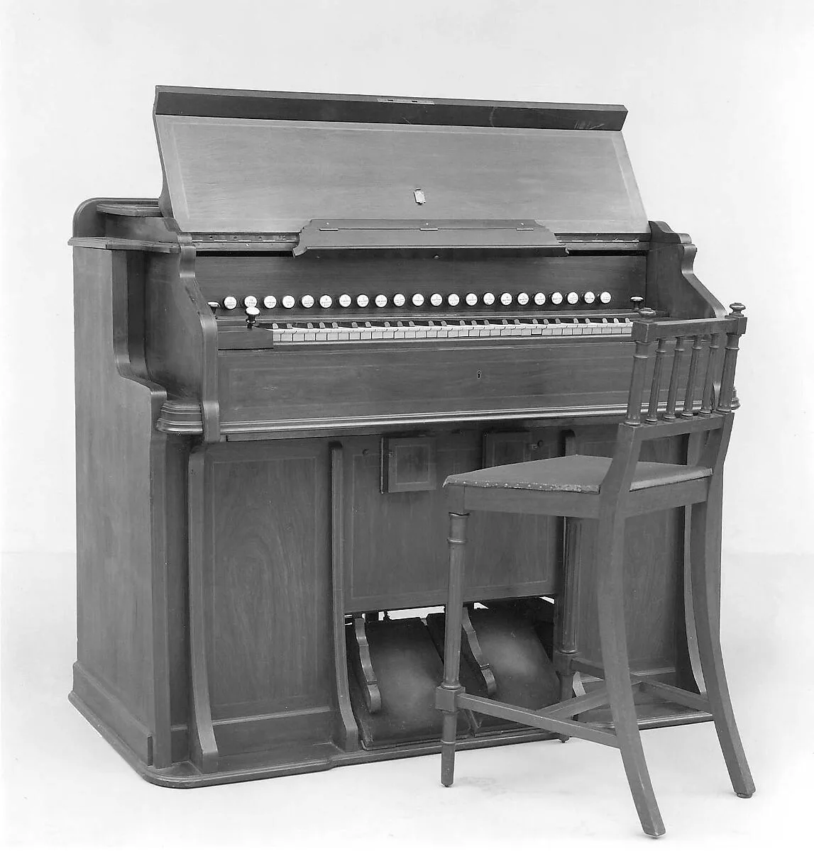 Harmonium — Victor and Auguste Mustel