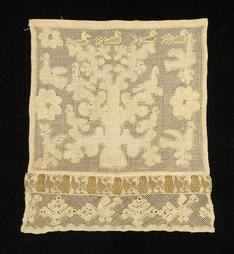 Towel border