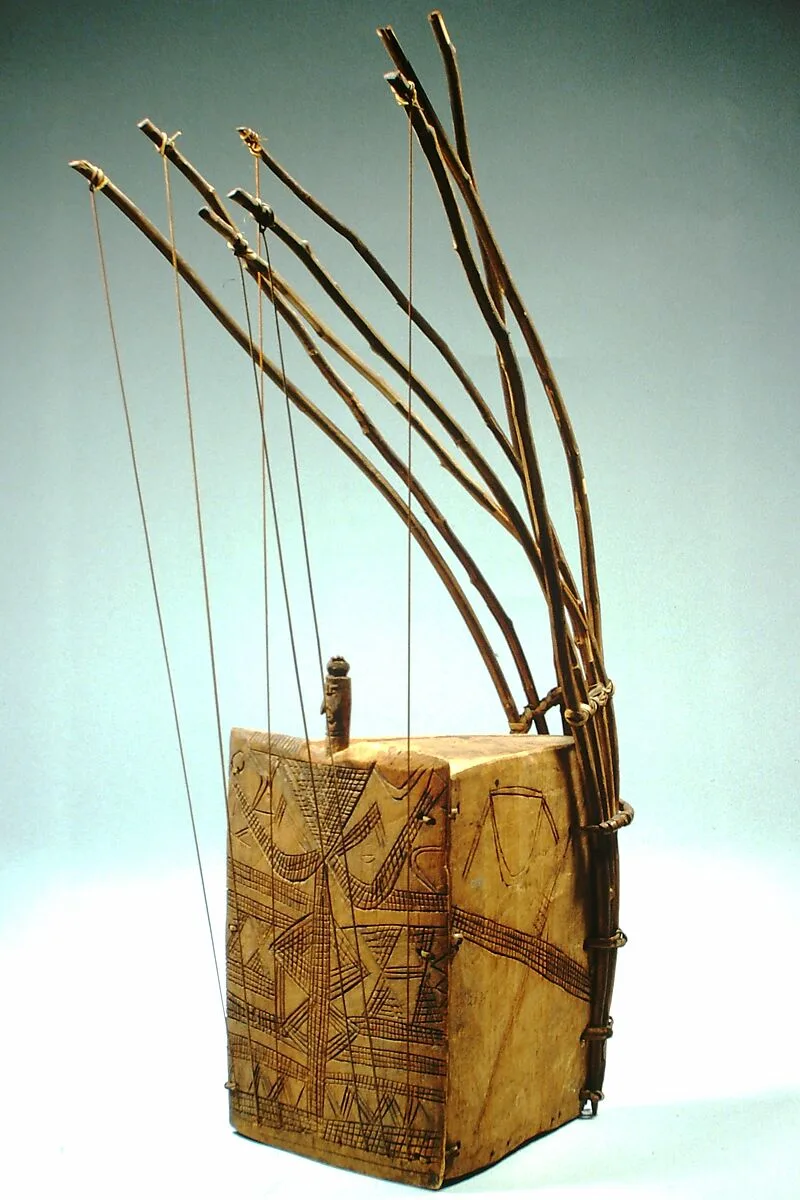Ubo akwara (pluriarc) — Unknown