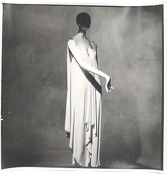 Photograph — Madeleine Vionnet|Irving Penn