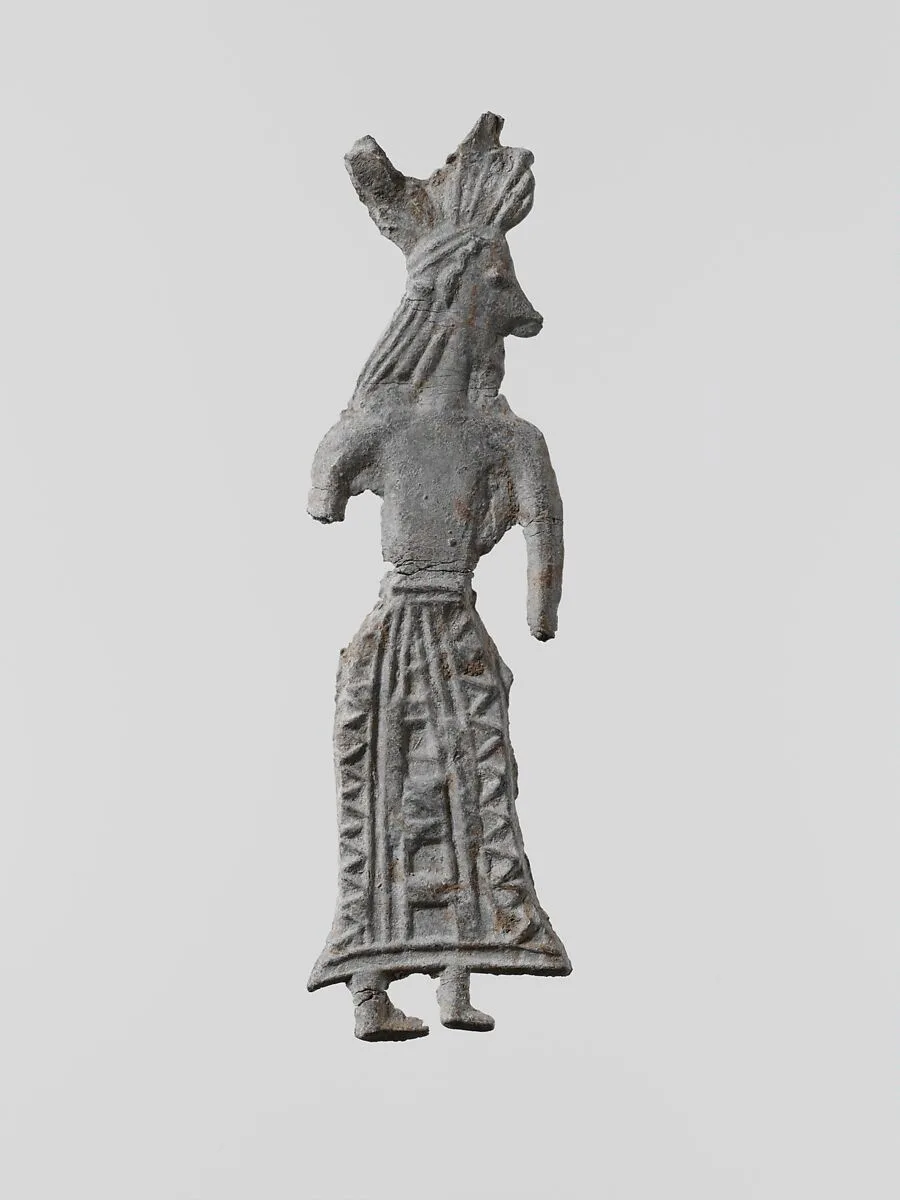 Lead figure of a woman with wreath — Unknown