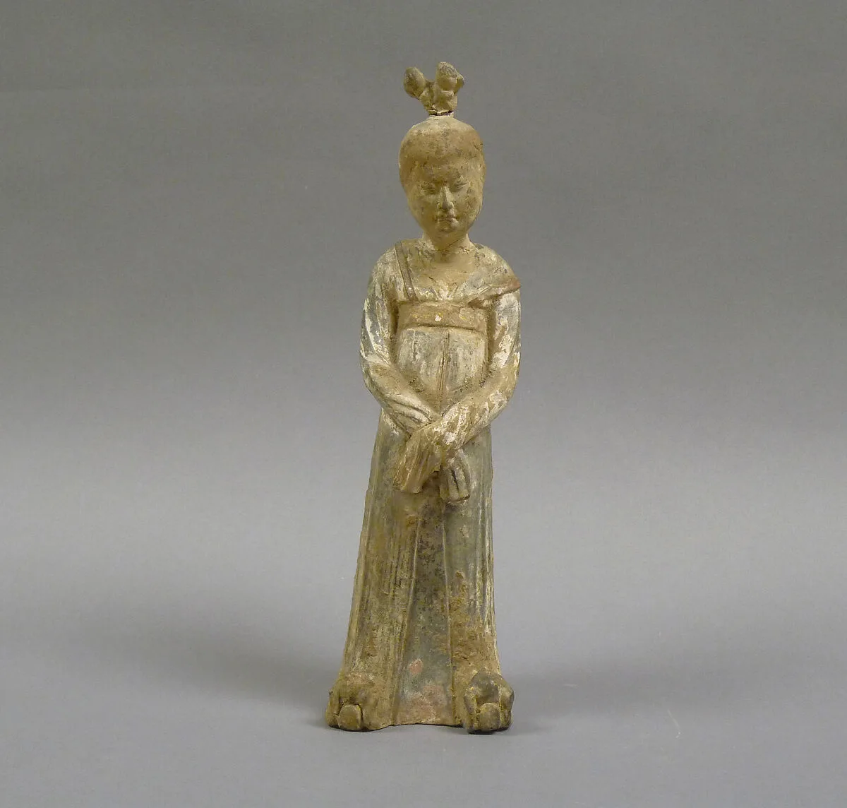 唐 陶女侍俑|Female attendant — Unknown