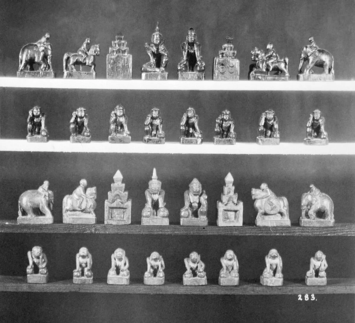 Chessmen (32) — Unknown