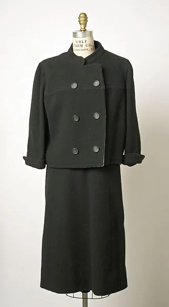Suit — Cristobal Balenciaga|EISA|House of Balenciaga