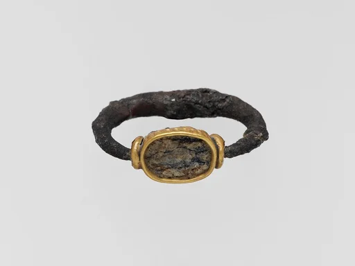 Silver ring with glass paste scarab