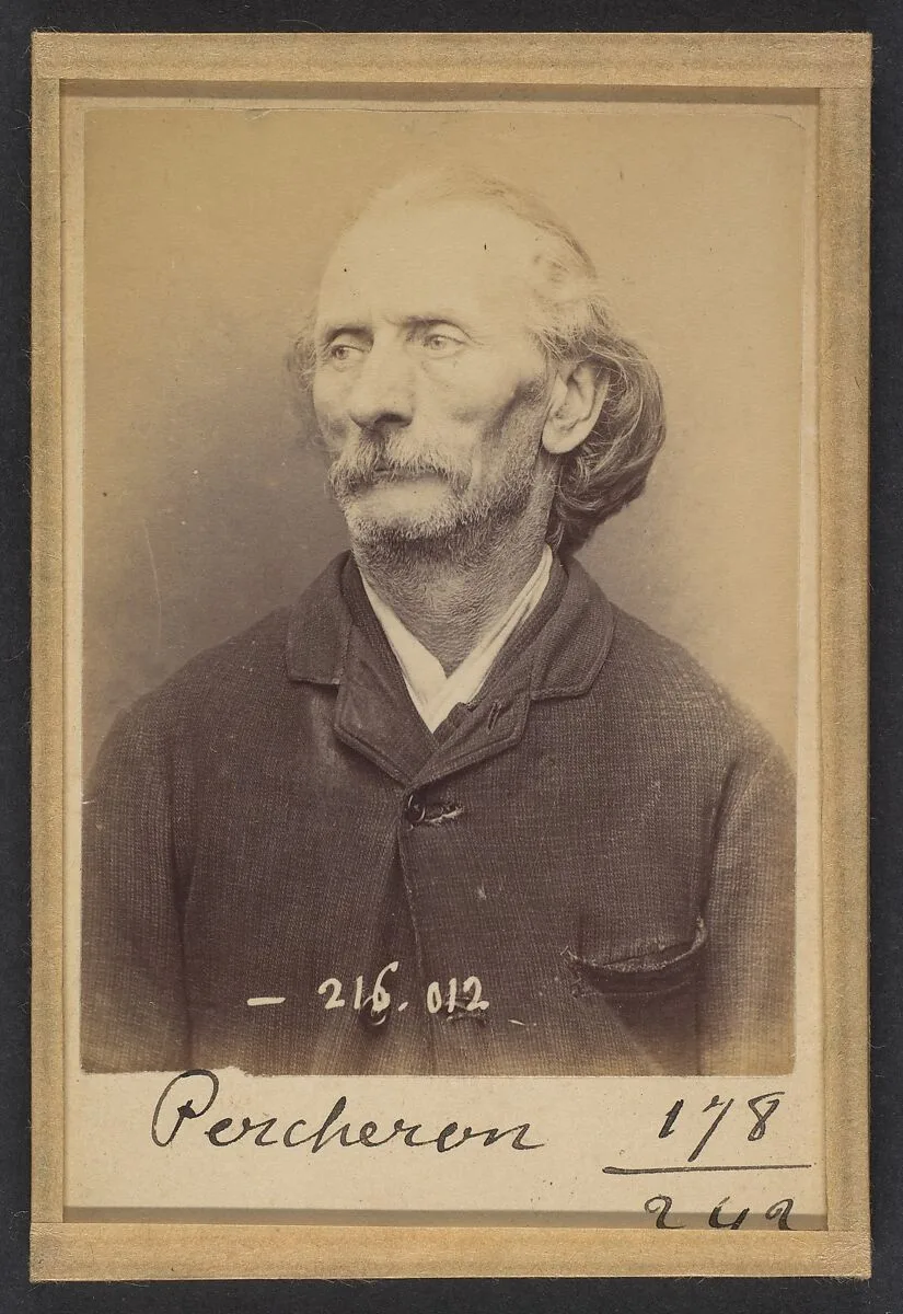 Percheron. Auguste. 56 ans, né à Poitier (Nièvre). Écrivain public. Anarchiste. 21/3/94. — Alphonse Bertillon