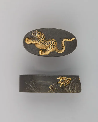 Sword-Hilt Collar and Pommel (Fuchigashira)