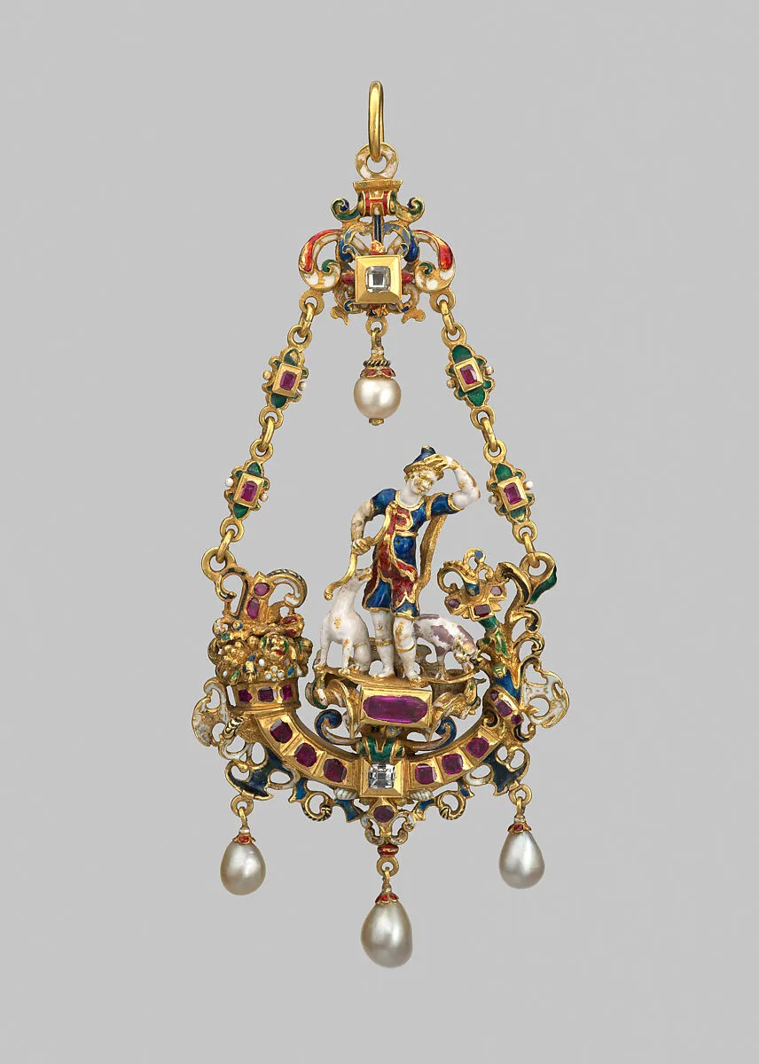 Pendant — Unknown