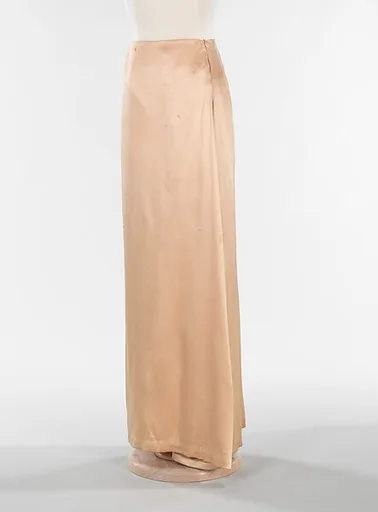 Bifurcated skirt