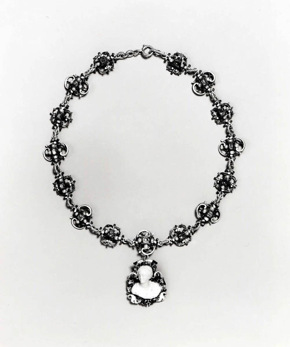 Necklace with Cameo Pendant — Unknown