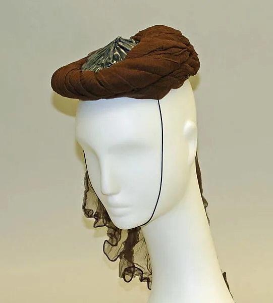 Dinner hat — Madame Agnès