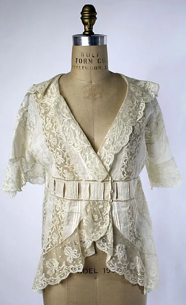 Dressing jacket — Unknown