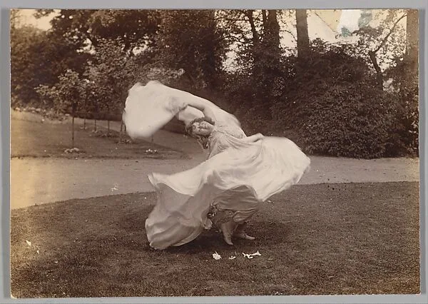 Loie Fuller Dancing — Samuel Joshua Beckett