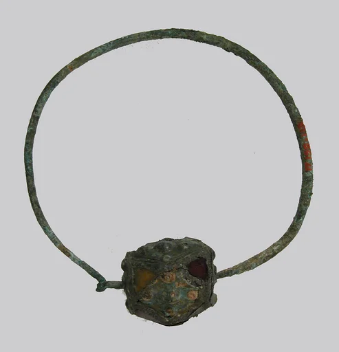 Earring