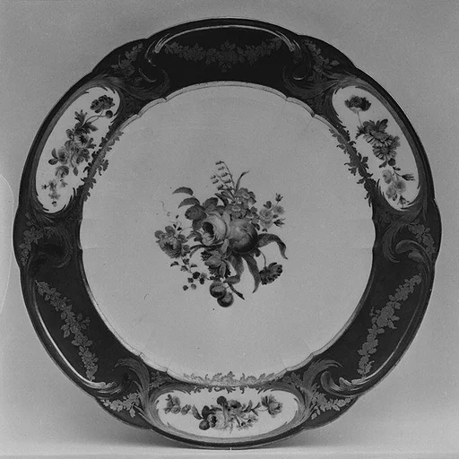 Plate (assiette à palmes) (1 of 102) (part of a service)