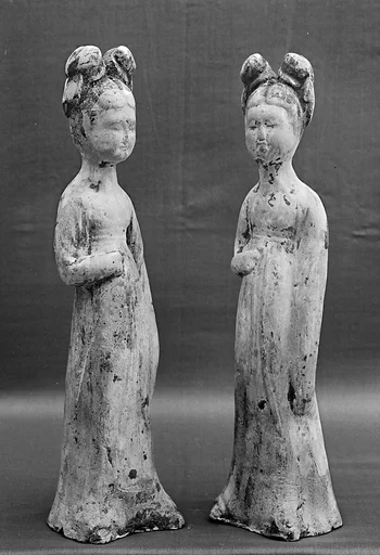 唐  彩繪陶侍女俑|Figure of a standing woman