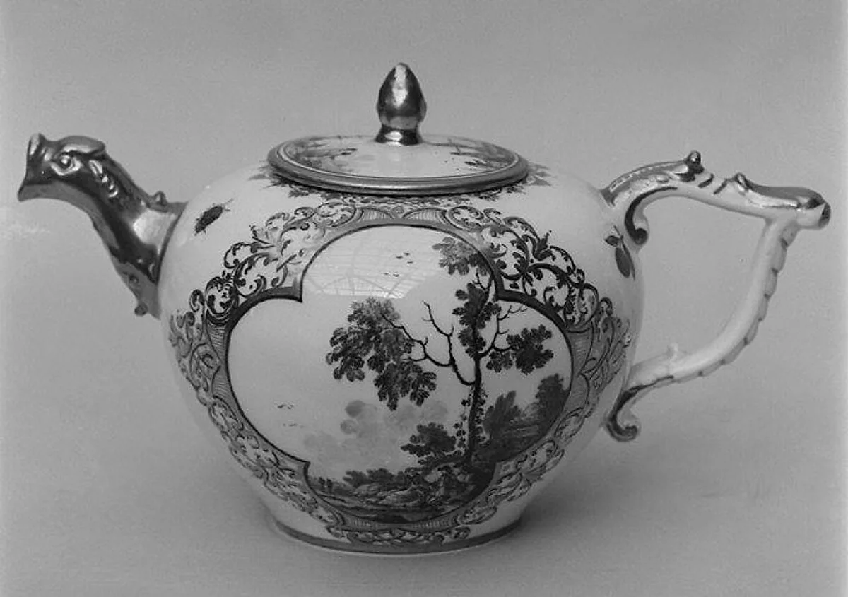 Teapot — Meissen Manufactory