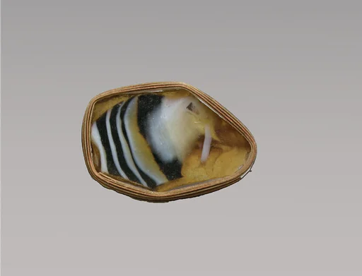 Glass mosaic ribbed bowl fragment