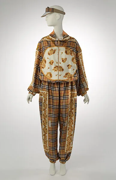 Ensemble — Burberry|Christopher Bailey