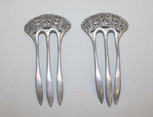 Hairpin