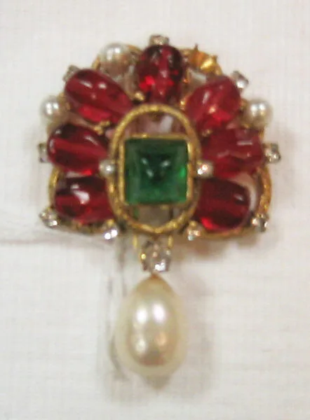 Brooch — Gabrielle Chanel|House of Chanel