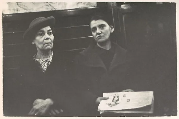 Subway Portrait — Walker Evans