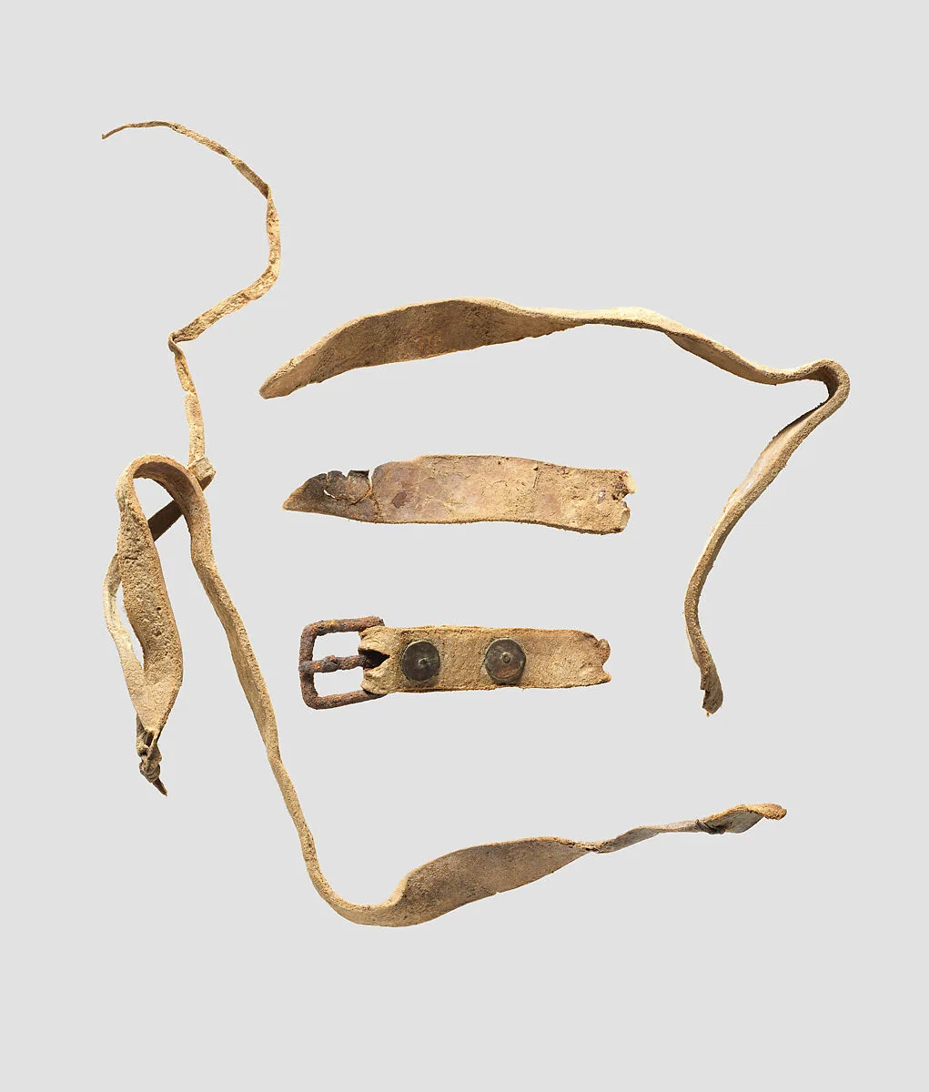 Leather belt strap with buckle — Unknown