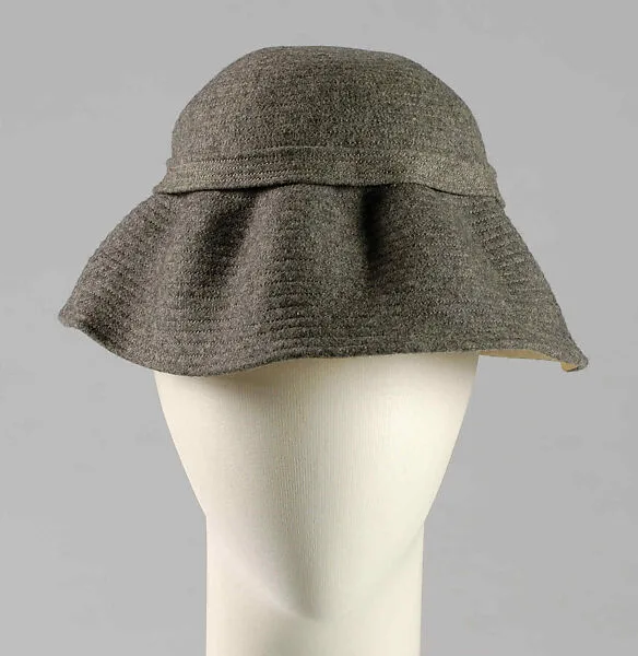 Hat — Christian Dior|House of Dior