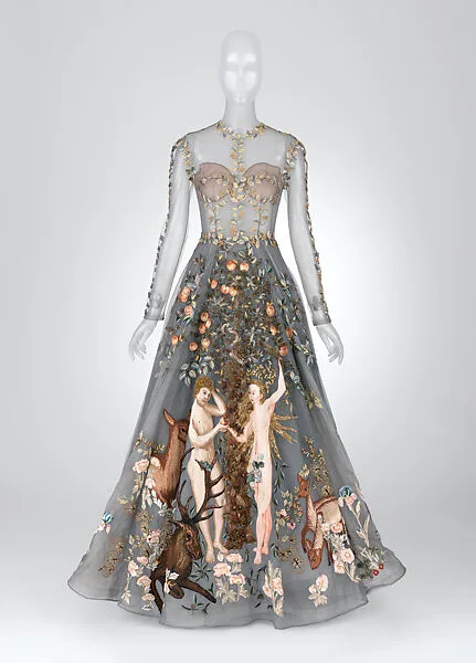 Evening dress — Pierpaolo Piccioli|Maria Grazia Chiuri|Valentino|Valentino