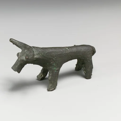 Bronze statuette of a bull