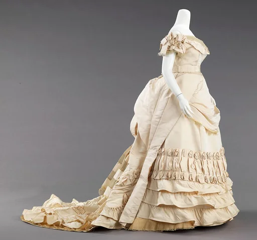 Ball gown