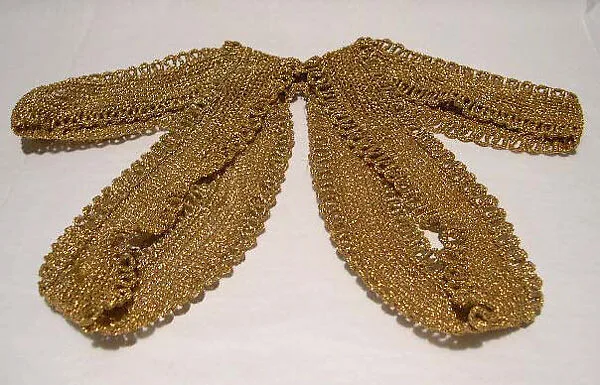 Headdress — Unknown
