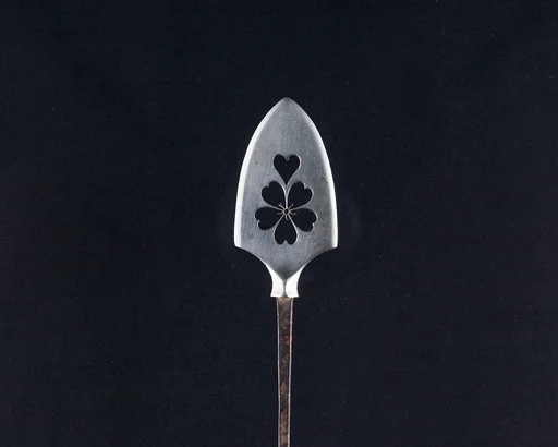 Arrowhead (<i>Yanone</i>)