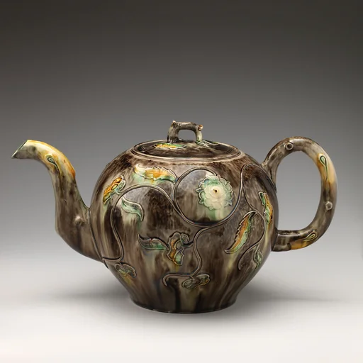 Punch pot