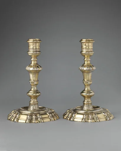 Pair of candlesticks
