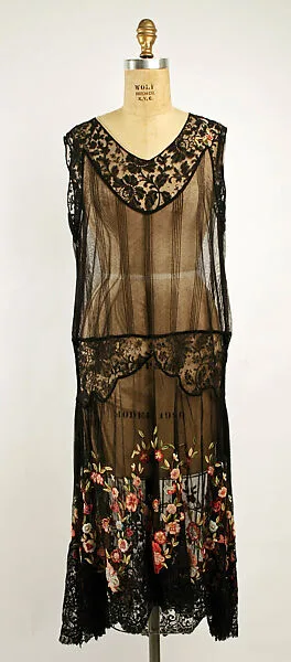 Afternoon dress — Unknown