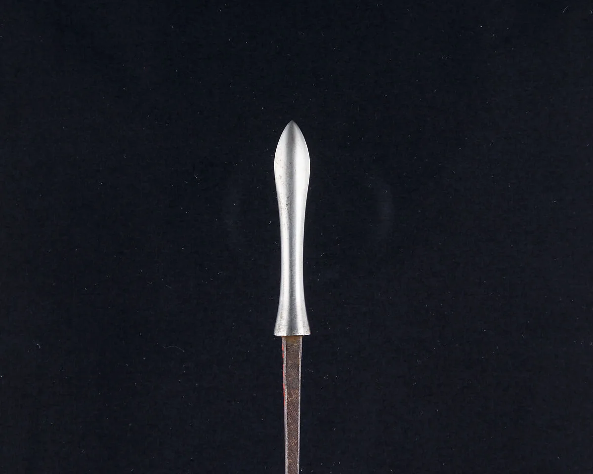 Arrowhead (<i>Yanone</i>) — Unknown