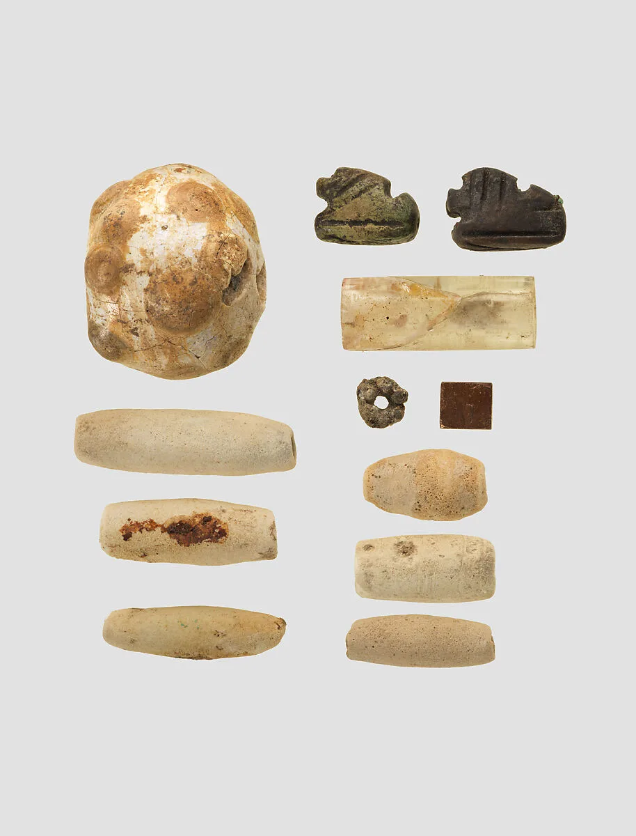 Beads — Unknown