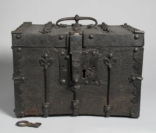 Box with Circular Scroll Designs