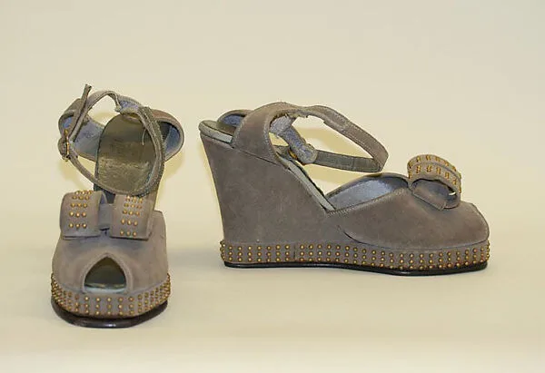 Sandals — Unknown