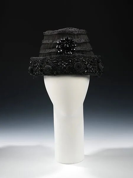 Toque — Unknown
