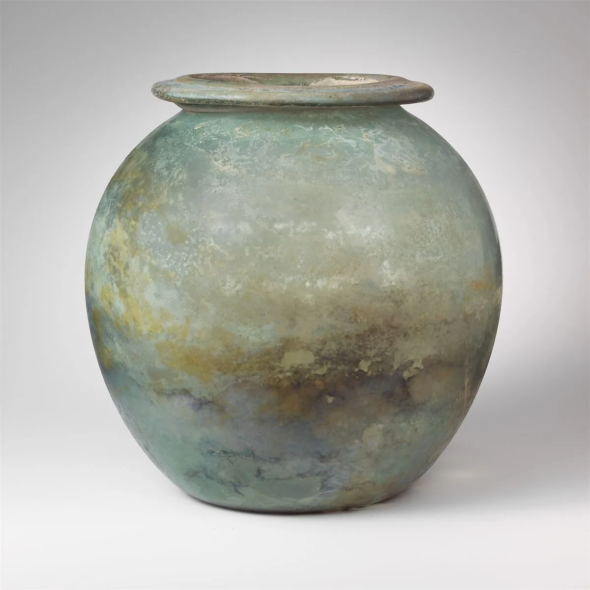 Glass cinerary urn (olla) — Unknown