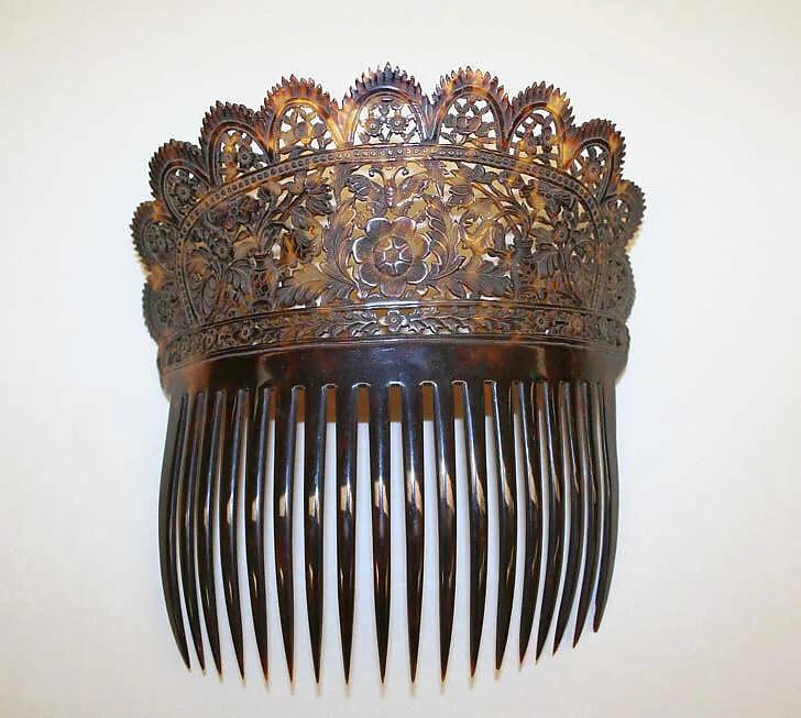 Comb — Unknown