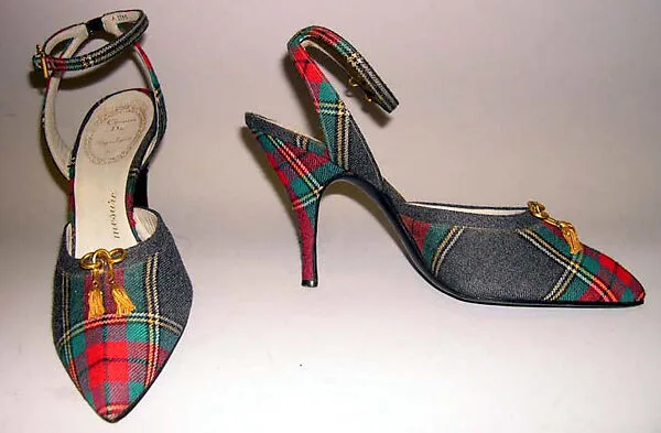 Sandals — Roger Vivier|House of Dior