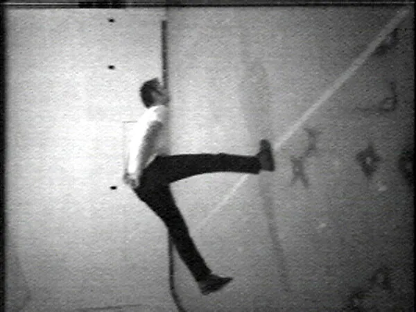 Slow Angle Walk (Beckett Walk) — Bruce Nauman