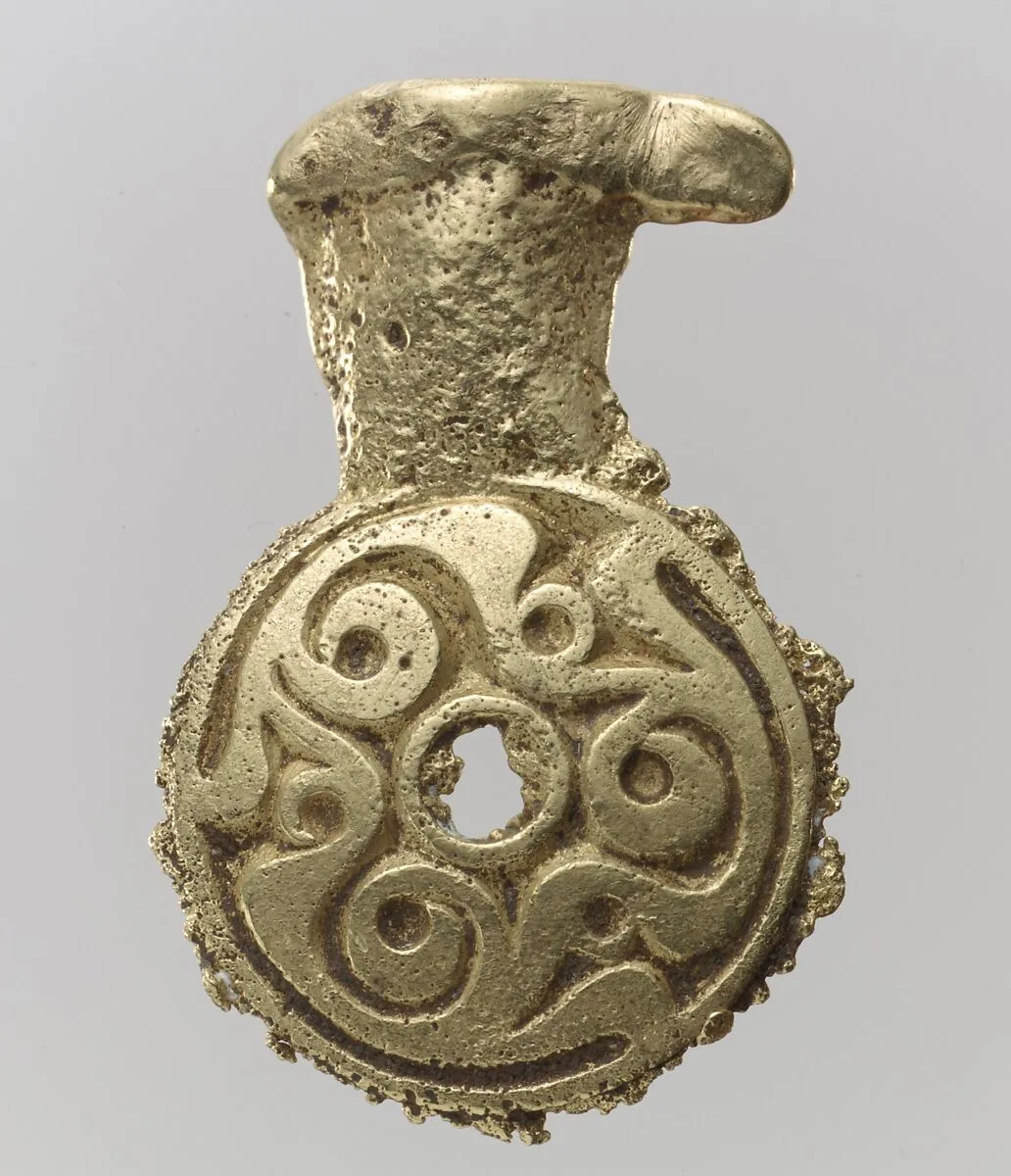 Gold Belt Mount (Miscast and Unfinished) — Unknown
