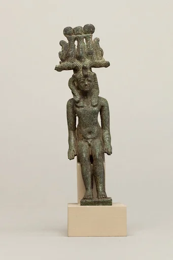 Child god in nemes and hemhem